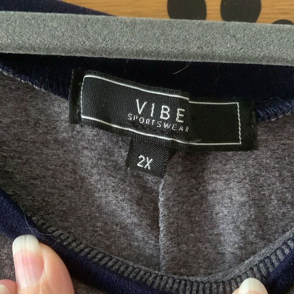 Dress - Picture 5 of 6